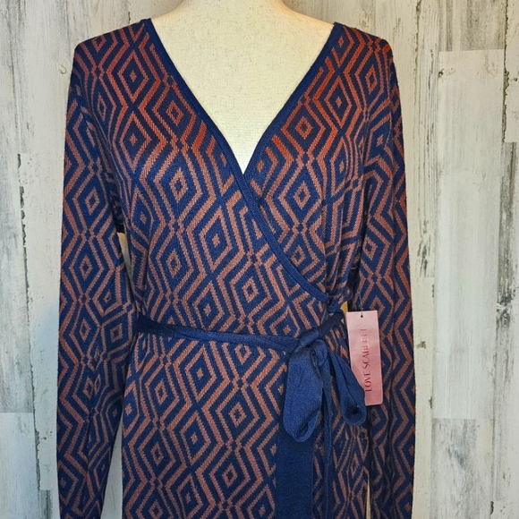 NWT Love Scarlett Cinnamon Spice Diamond Wrap Midi Dress Sweater Style Size L - Picture 6 of 12